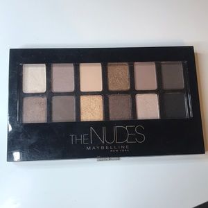 MAYBELLINE NEW YORK THE NUDES PALETTE